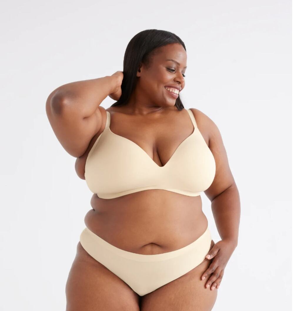 KNIX WingWoman Wireless Contour Bra in Dune // 8